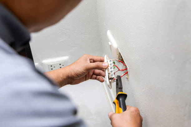 Best Affordable Emergency Electrician  in Liberty, PA